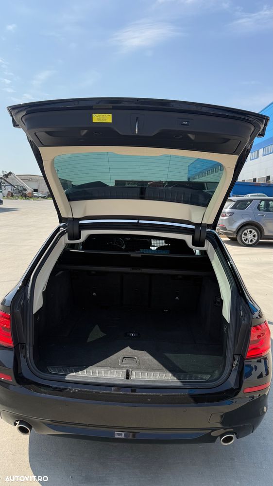 BMW Seria 5 520d xDrive Aut. - 9