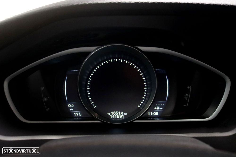 Volvo V40 1.6 D2 R-Design - 13