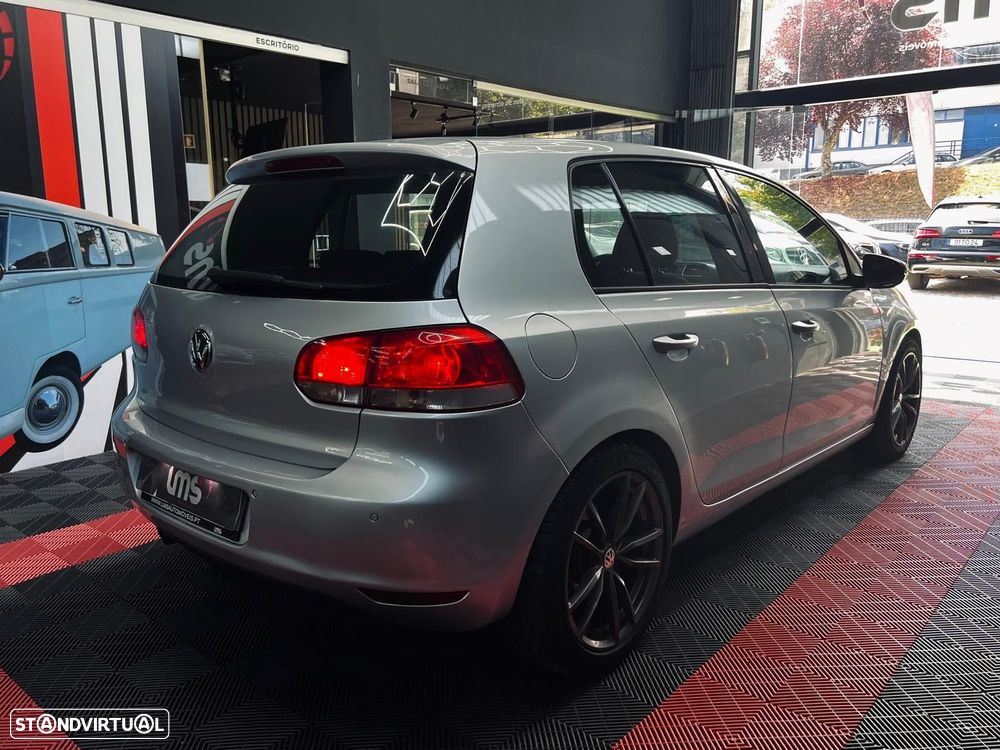 VW Golf 1.6 TDi Confortline - 9