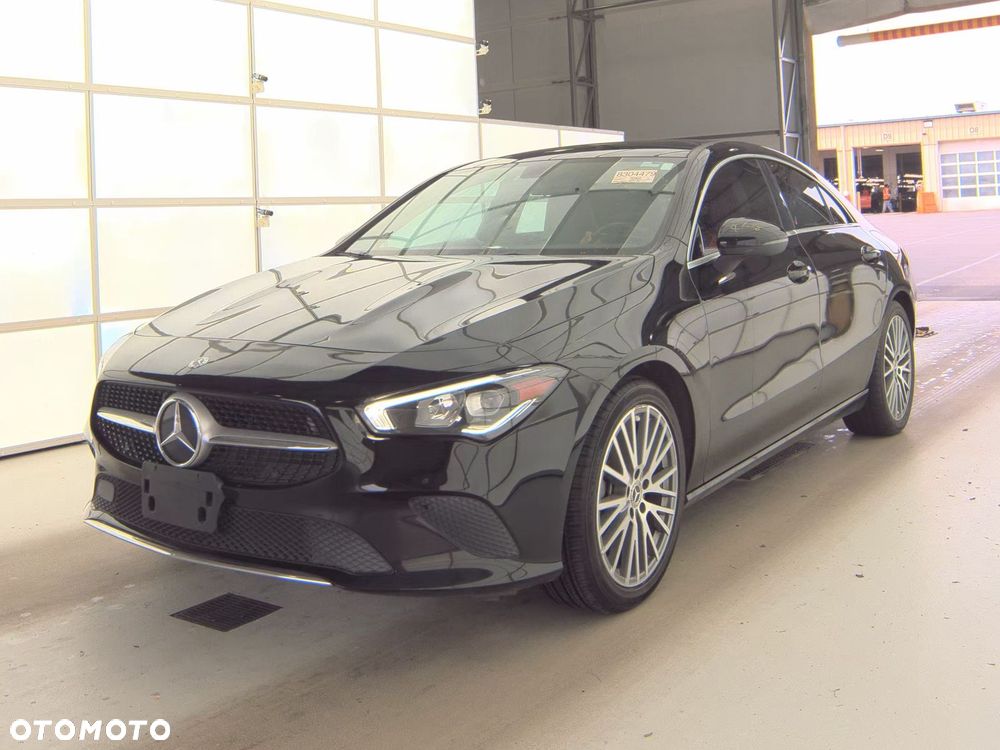 Mercedes-Benz CLA 250 4Matic 7G-DCT Peak Edition - 2