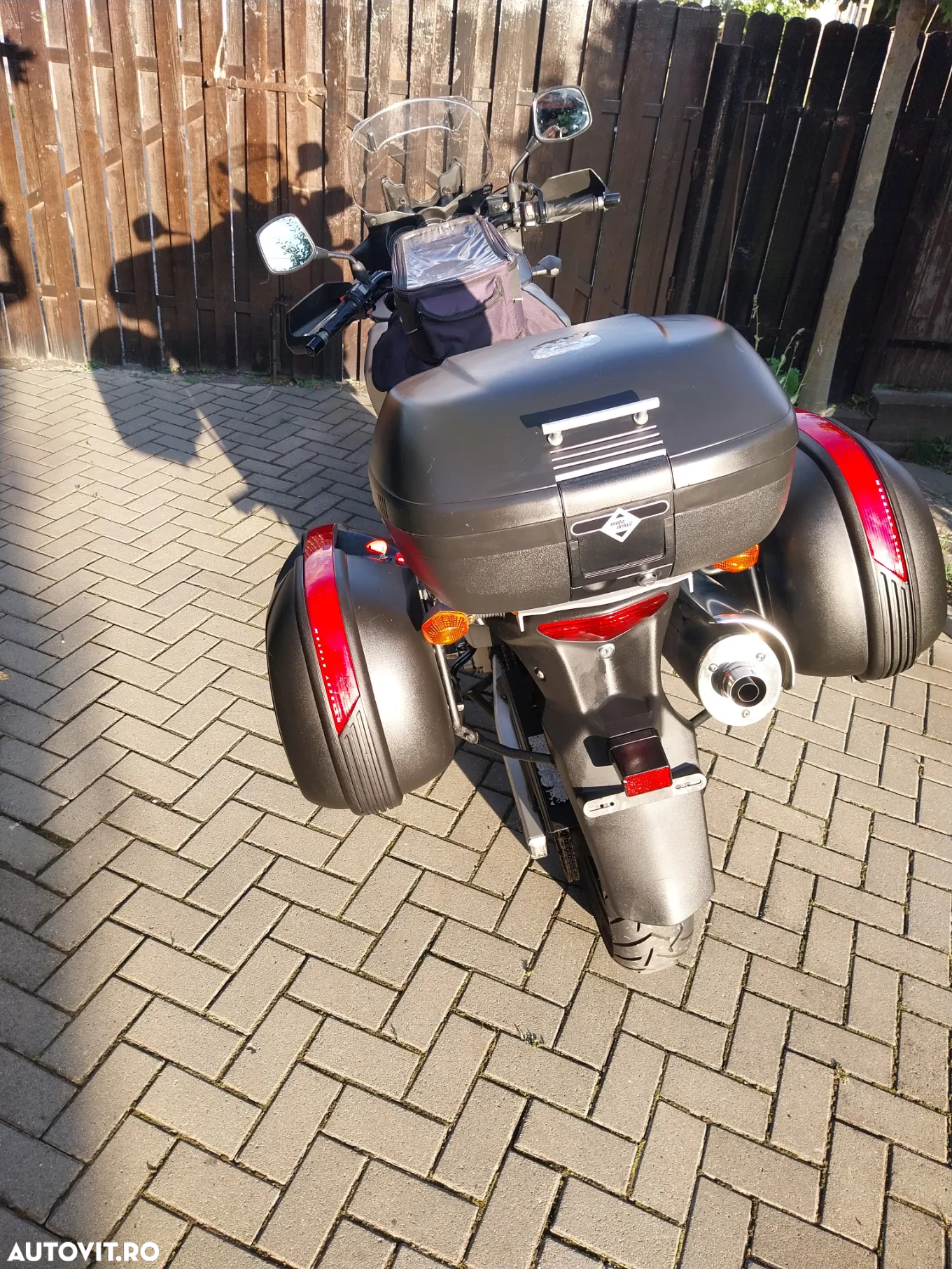 Suzuki DL 650 V-Strom - 2