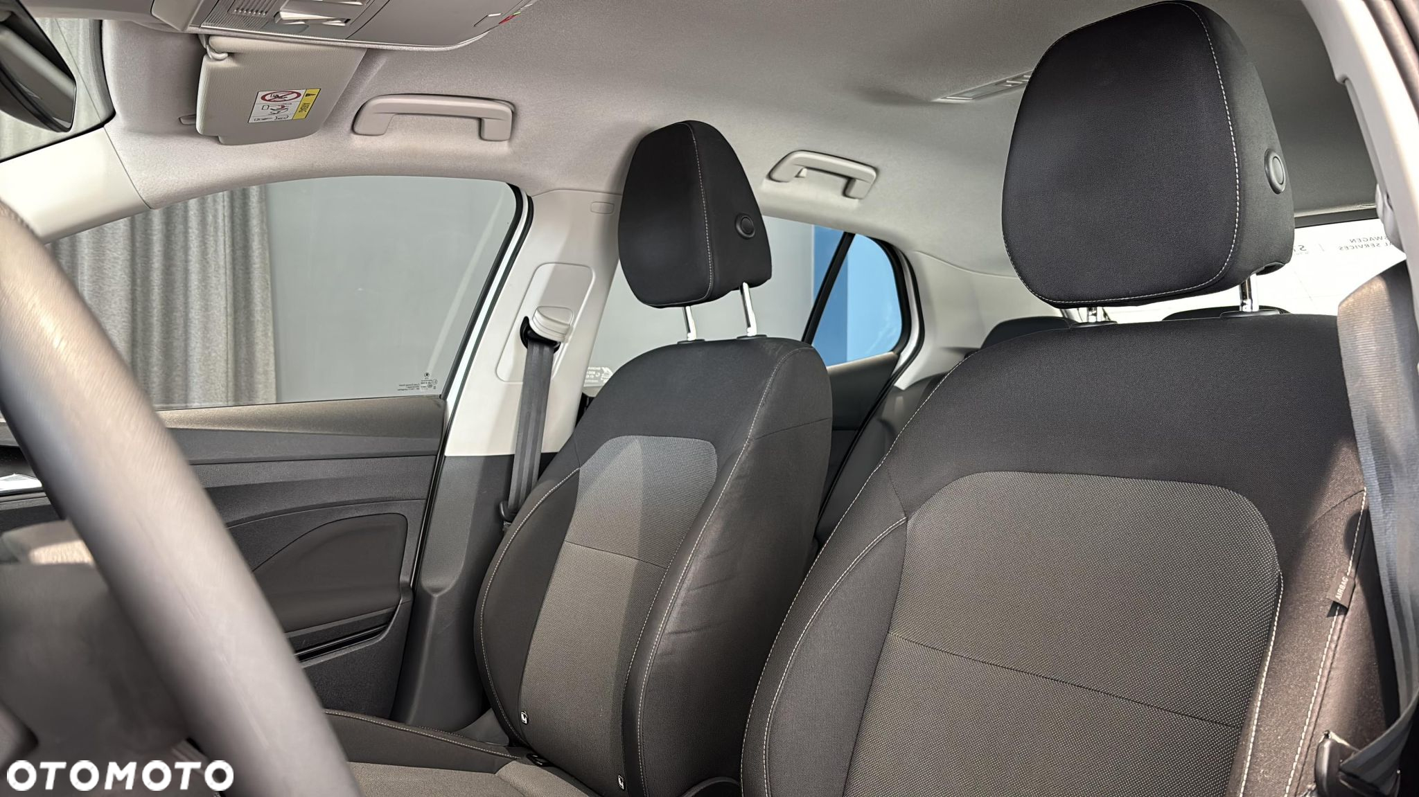 Skoda Fabia 1.0 Ambition - 11