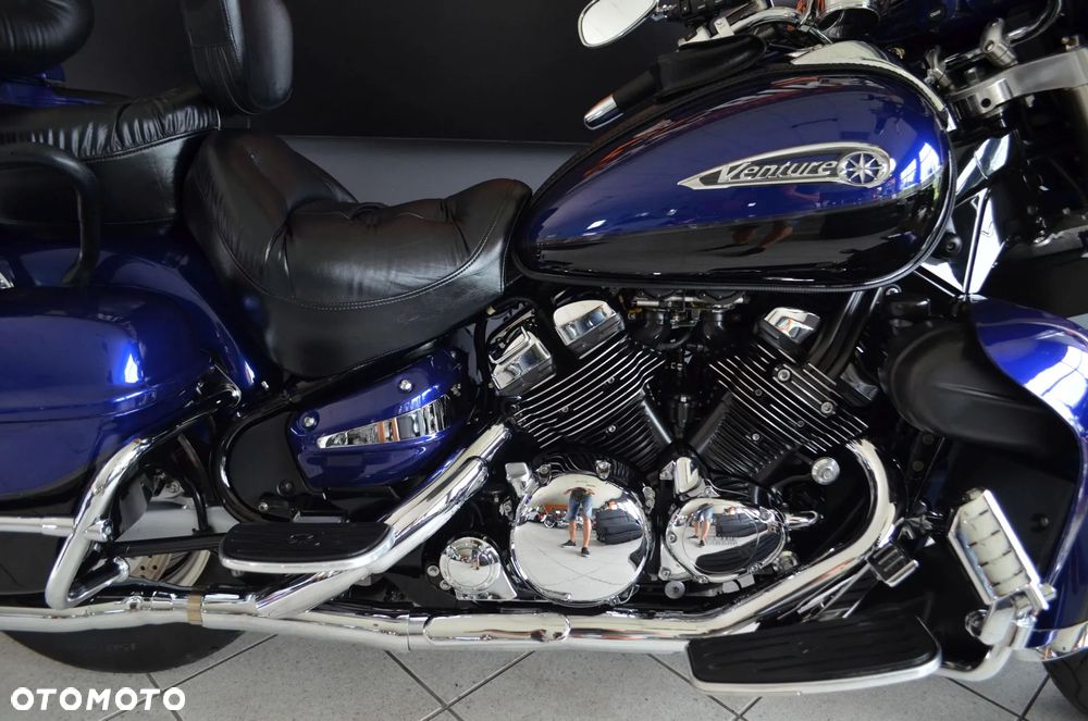 Yamaha Venture - 9