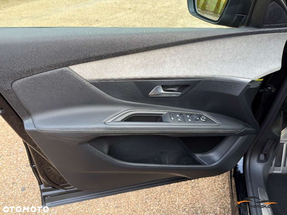 Peugeot 3008 BlueHDi 130 Stop & Start EAT8 GT - 23