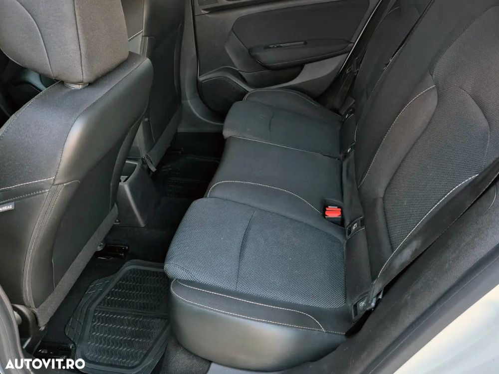 Renault Megane TCe GPF Business - 19