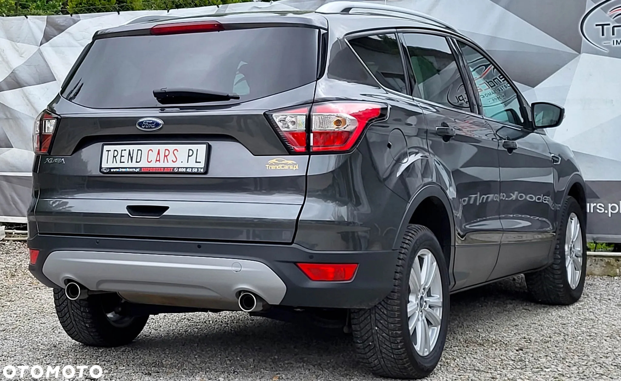 Ford Kuga 1.5 EcoBoost TITANIUM - 26
