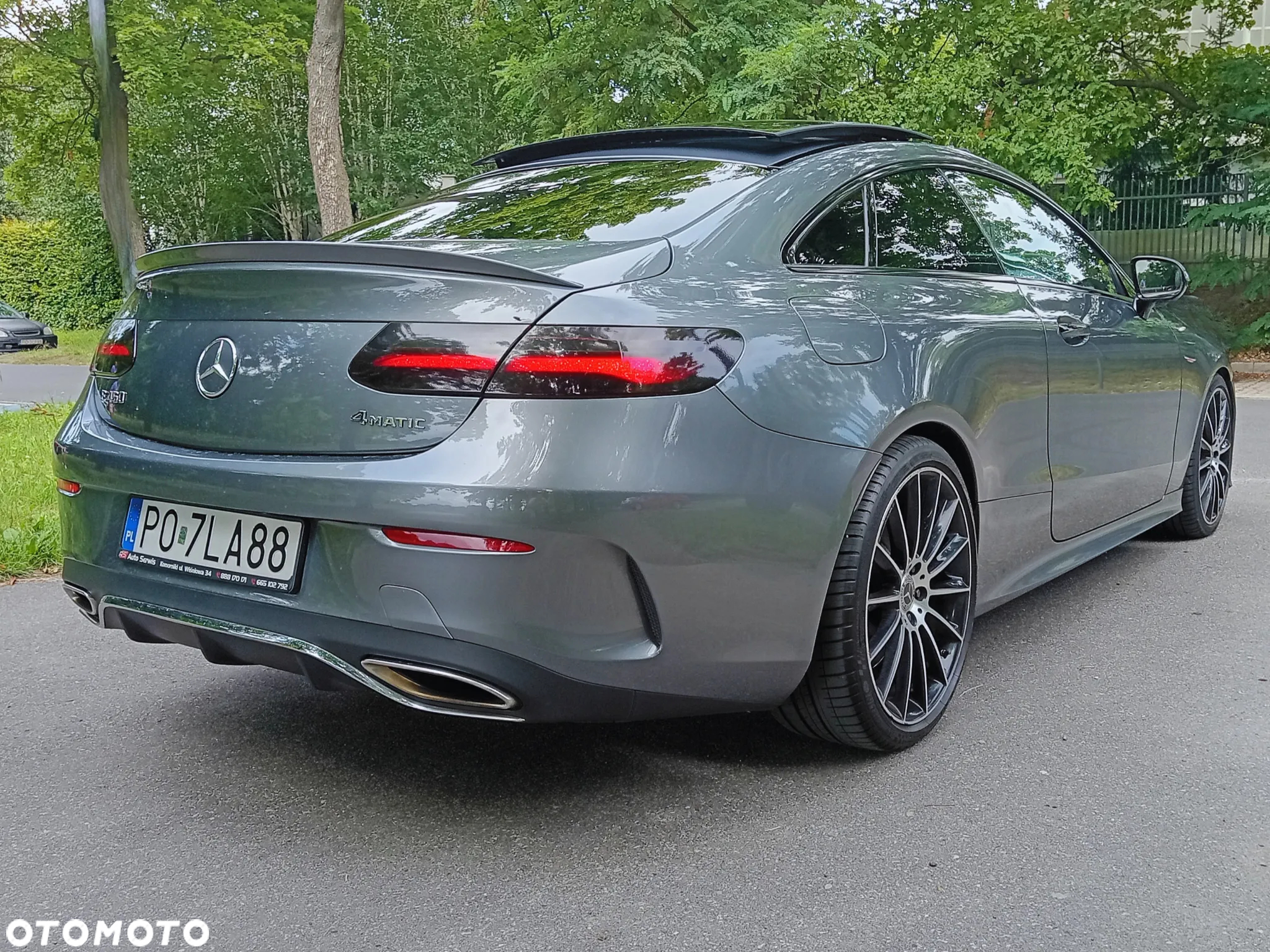 Mercedes-Benz Klasa E 450 Coupe 4-Matic 9G-TRONIC - 11