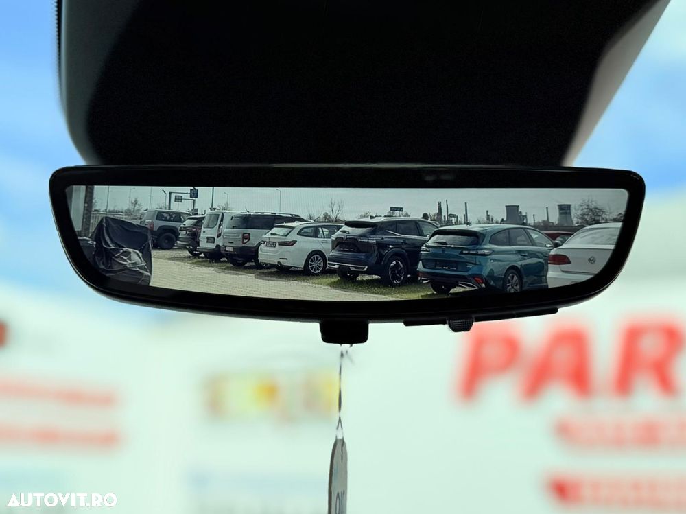 Cadillac Escalade 6.2 V8 AWD AT Platinum - 26