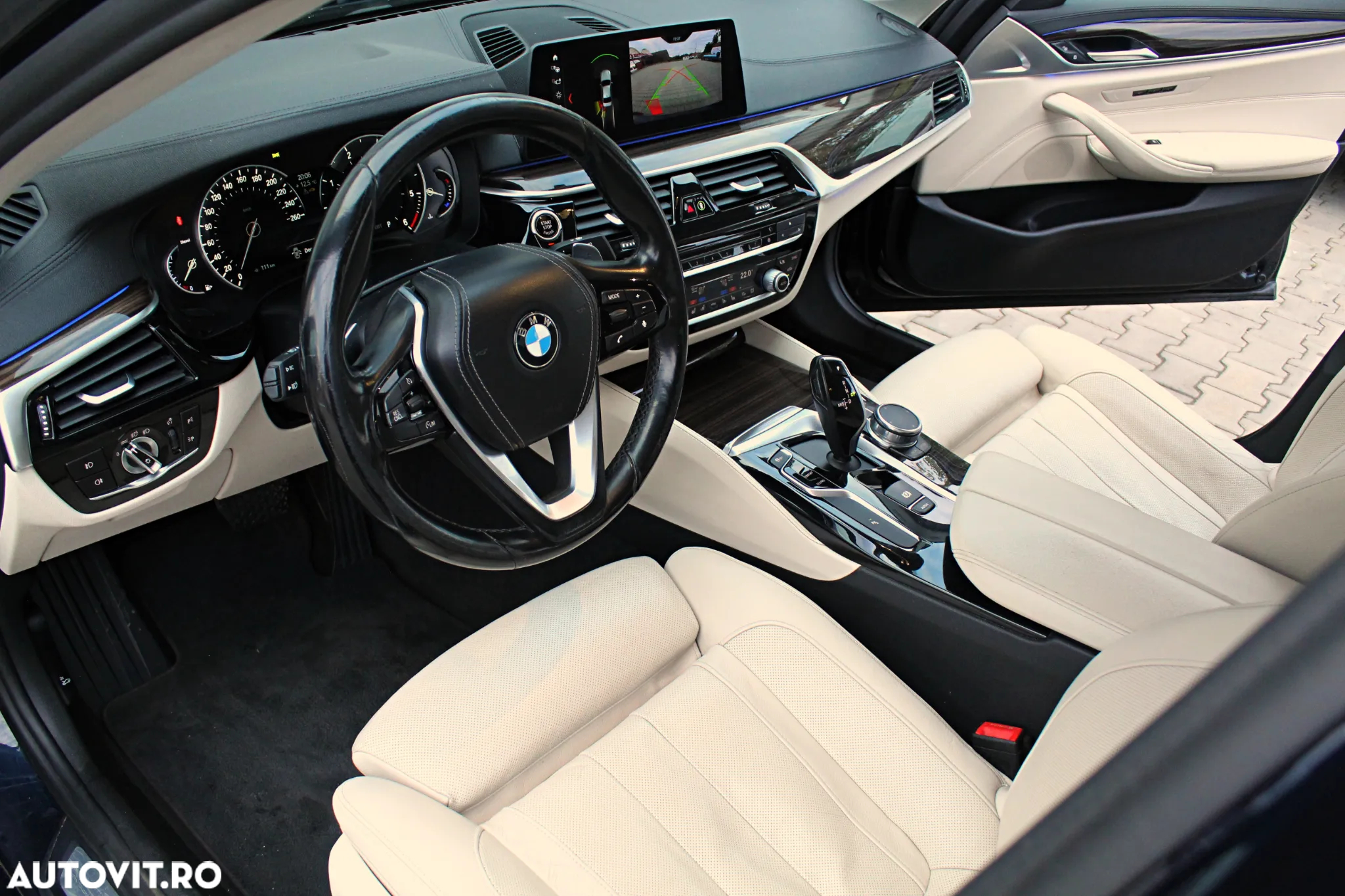 BMW Seria 5 520d xDrive Aut. Luxury Line - 12
