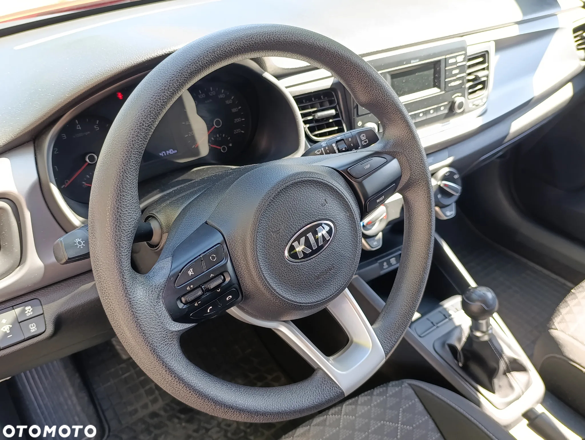 Kia Rio 1.2 M - 9