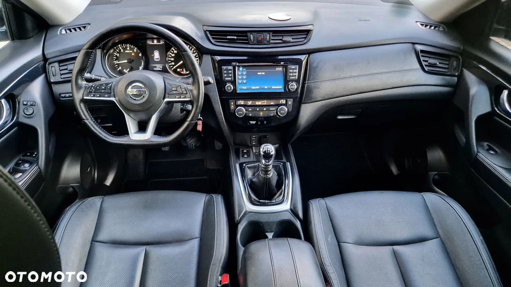 Nissan X-Trail - 21