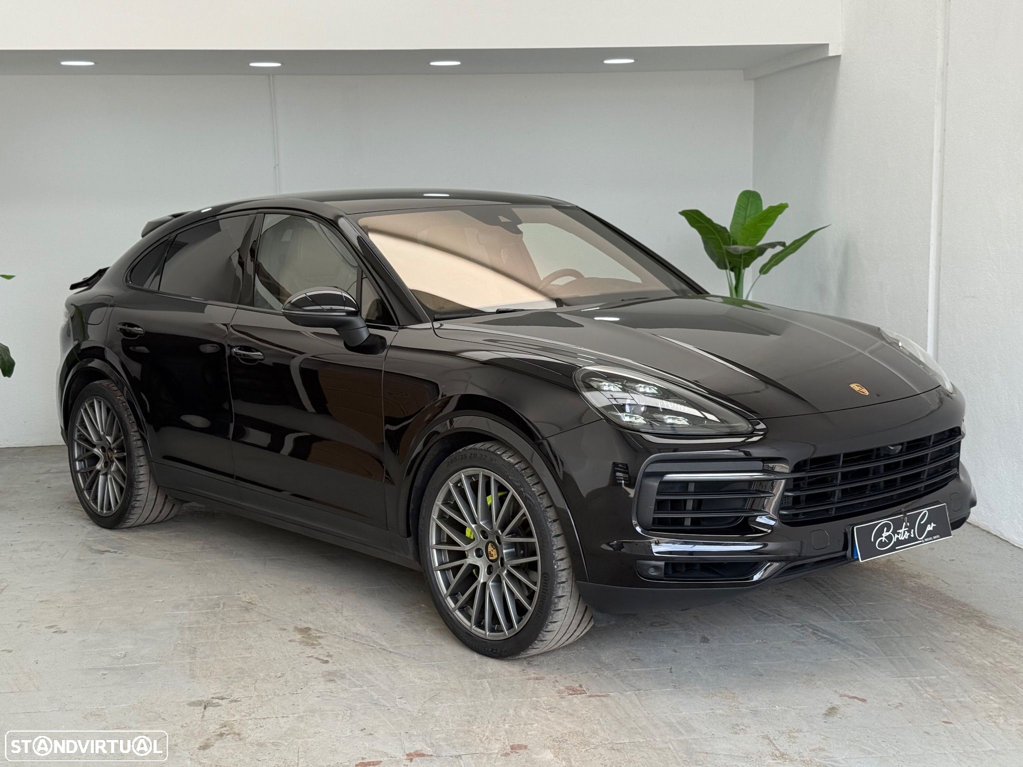 Porsche Cayenne Coupé E-Hybrid - 1