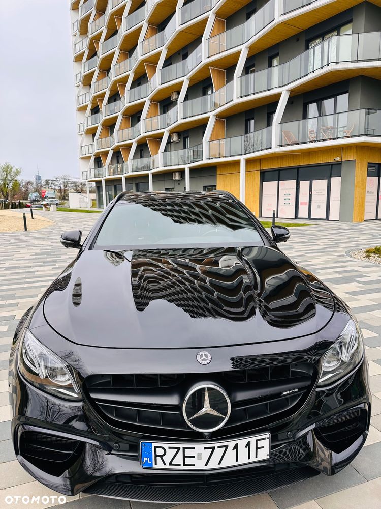 Mercedes-Benz Klasa E AMG 63 S 4-Matic+ - 12