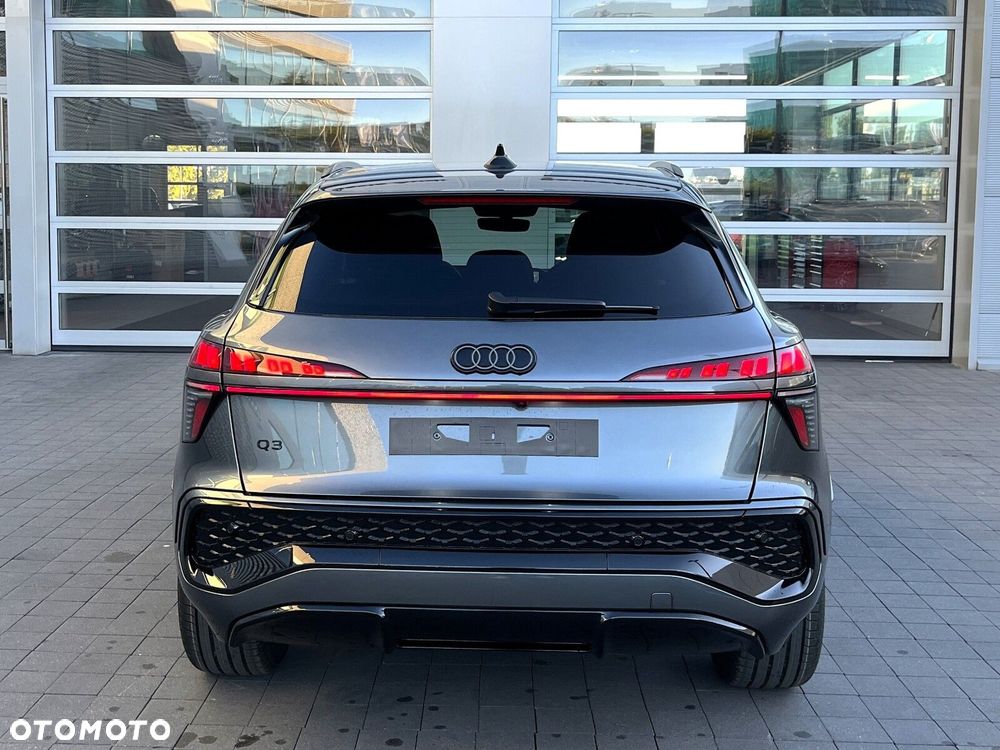 Audi Q3 - 13