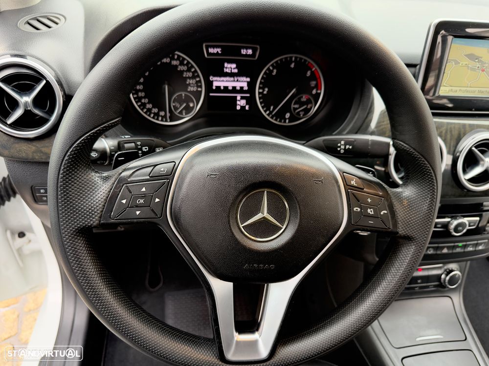 Mercedes-Benz B 180 (CDI) d 7G-DCT AMG Line - 39