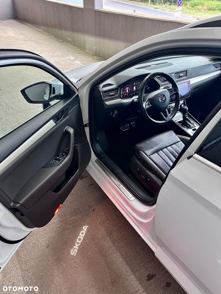Skoda Superb 2.0 TDI SCR 4x4 L&K DSG - 11