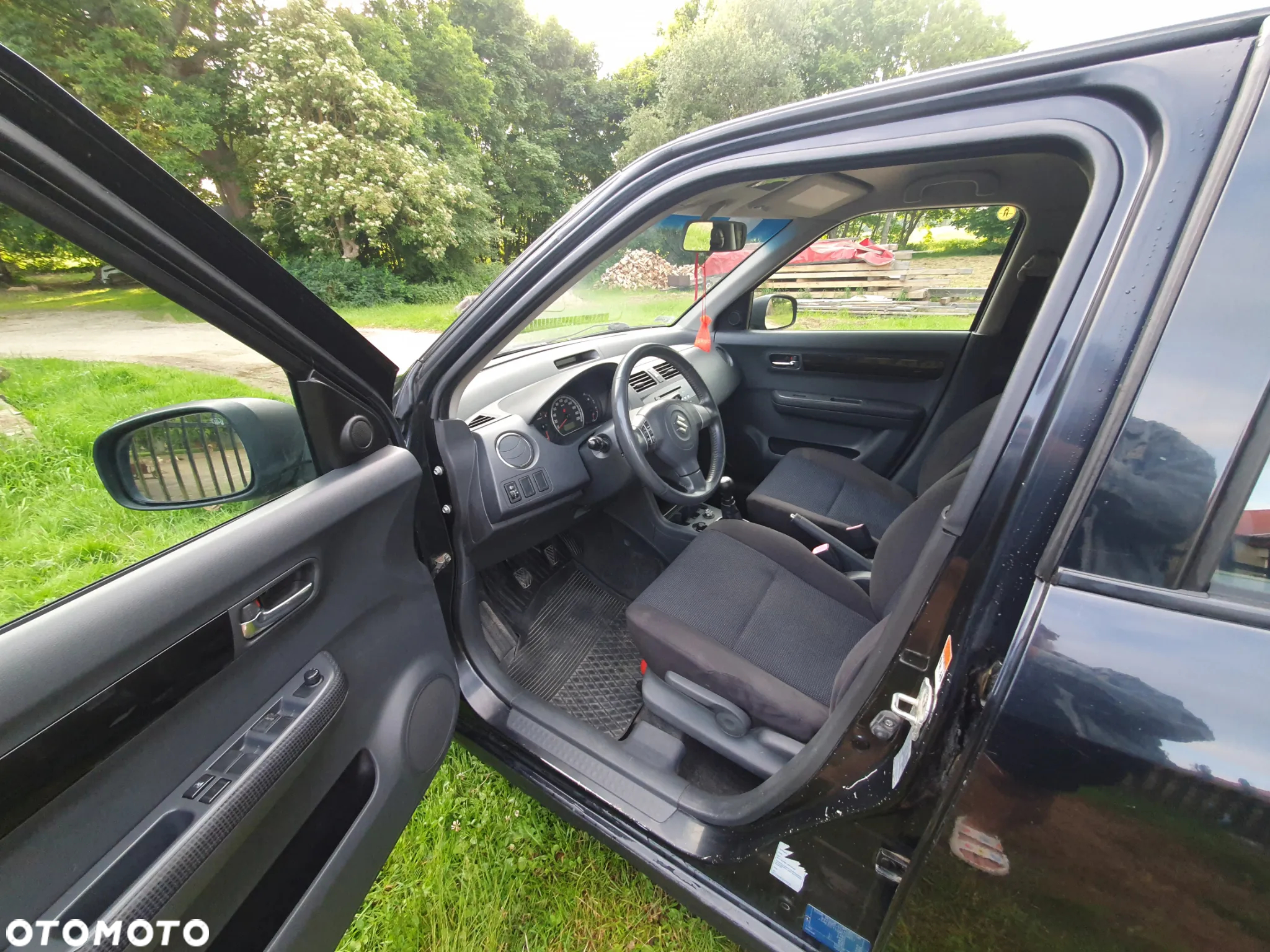 Suzuki Swift - 6