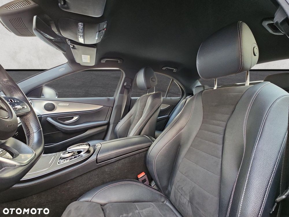 Mercedes-Benz Klasa E - 24