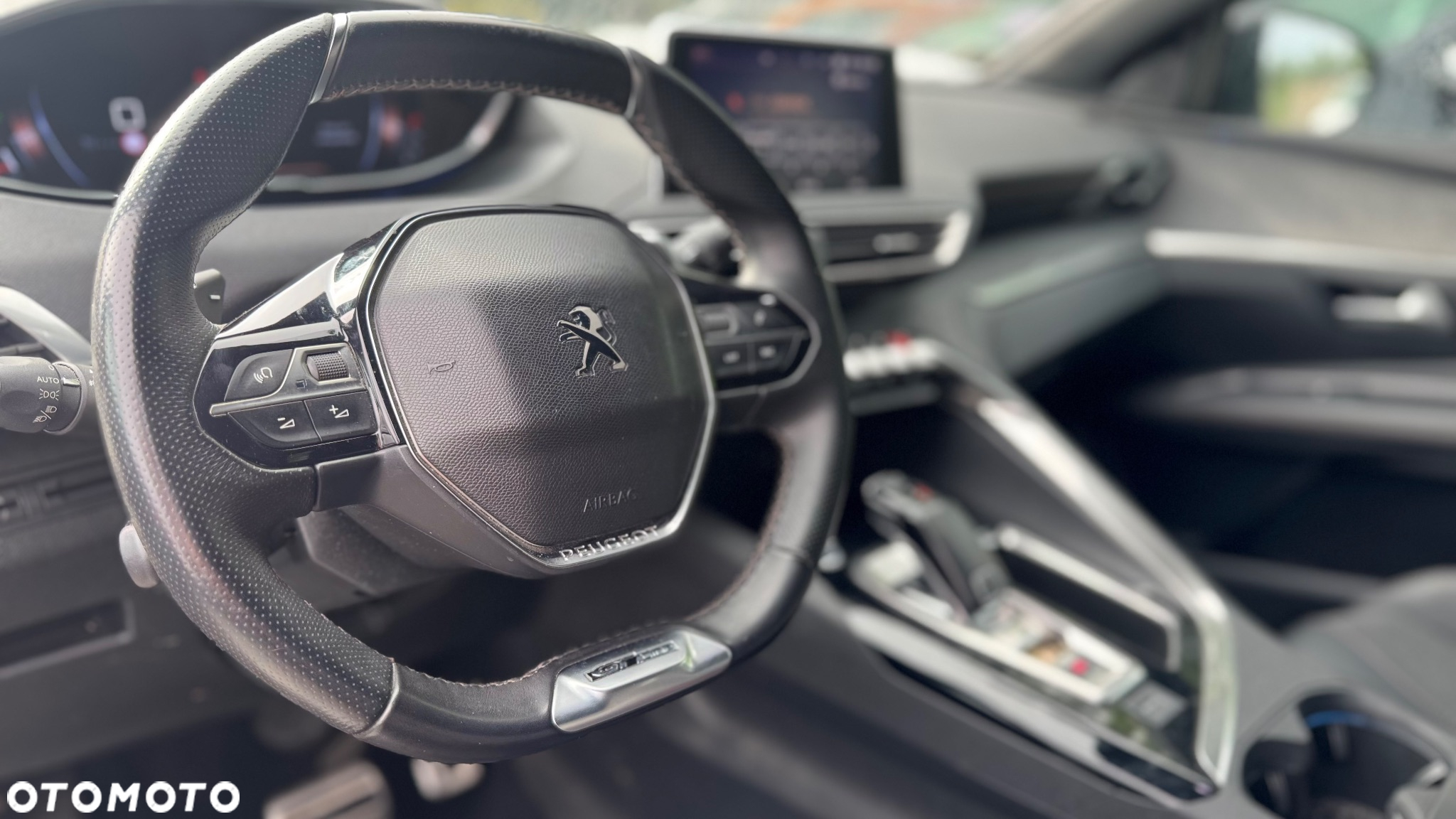 Peugeot 2008 1.2 Pure Tech Active S&S - 8