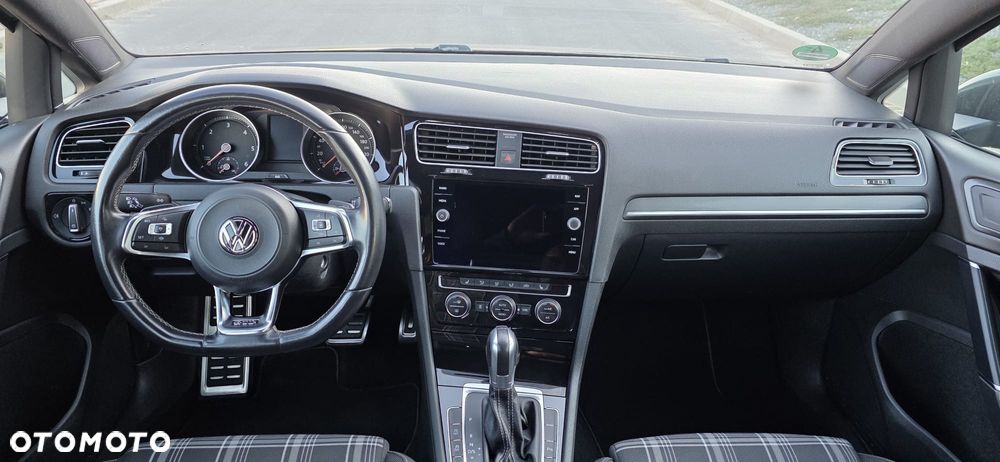Volkswagen Golf GTD (BlueMotion Technology) DSG - 16