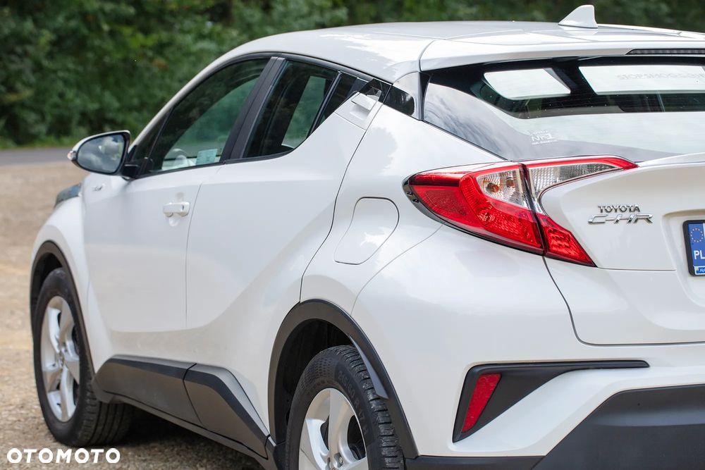 Toyota C-HR ver-1-8-hybrid-prestige - 34