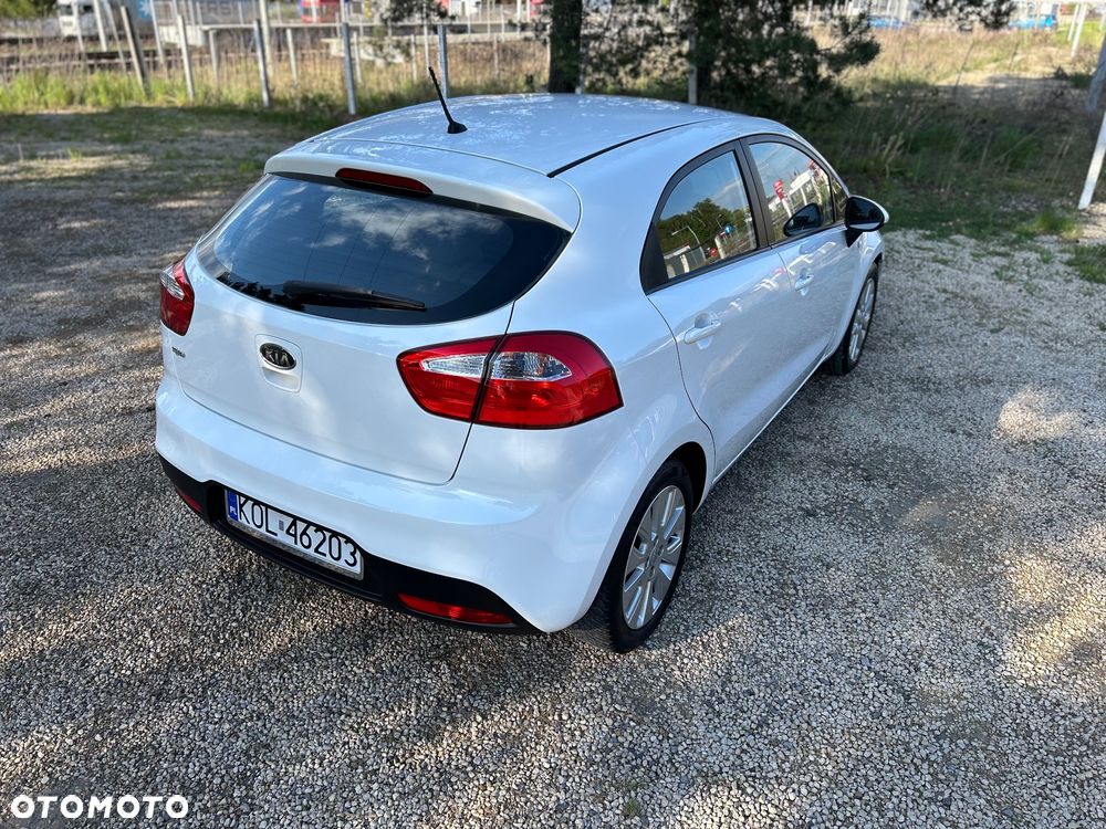 Kia Rio 1.4 Edition 7 - 29