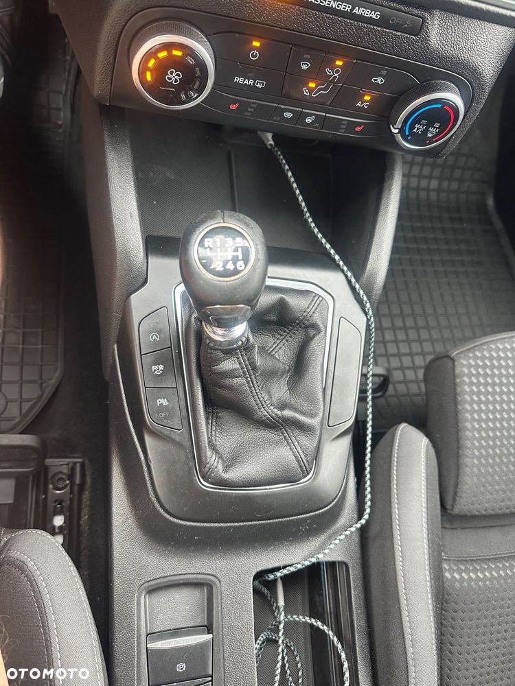 Ford Focus 1.5 EcoBlue SCR Titanium X - 36