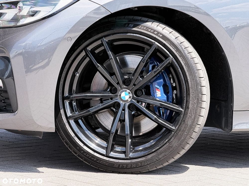 BMW Seria 3 330i xDrive M Sport sport - 13