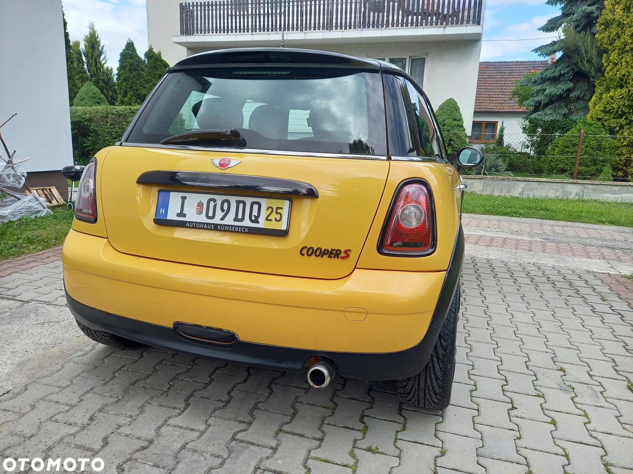 MINI Cooper 50 Mayfair - 12