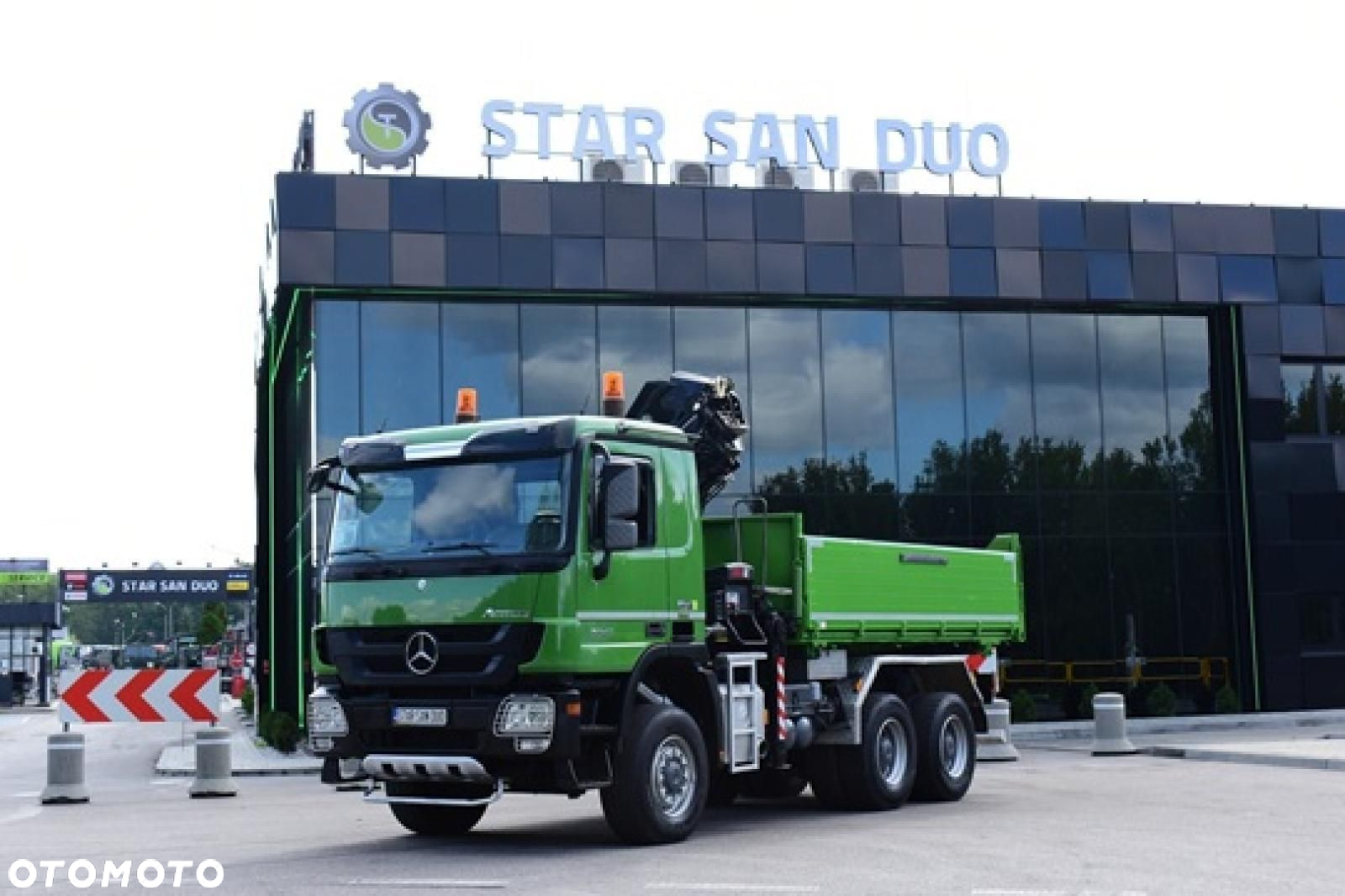 Mercedes-Benz ACTROS 3346 6x6 HIAB 244EP-4 HDS Wywrotka Crane - 21