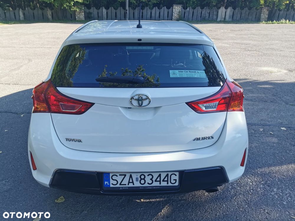 Toyota Auris 1.6 Dynamic - 6