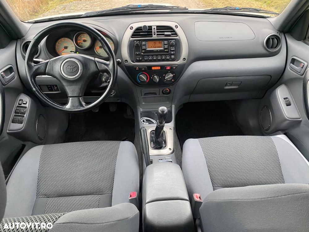 Toyota RAV4 D-4D 4x4 Executive - 7