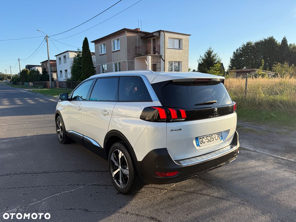 Peugeot 5008 1.5 BlueHDi Allure S&S - 9