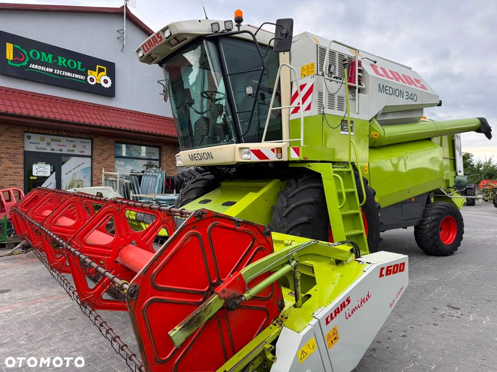 Claas MEDION 340 330  MEGA 350 320 - 2