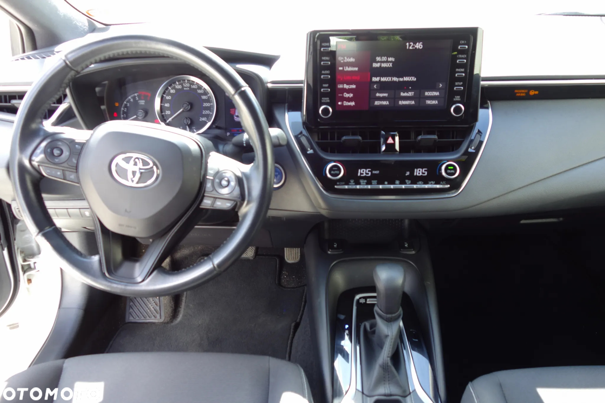 Toyota Corolla - 6