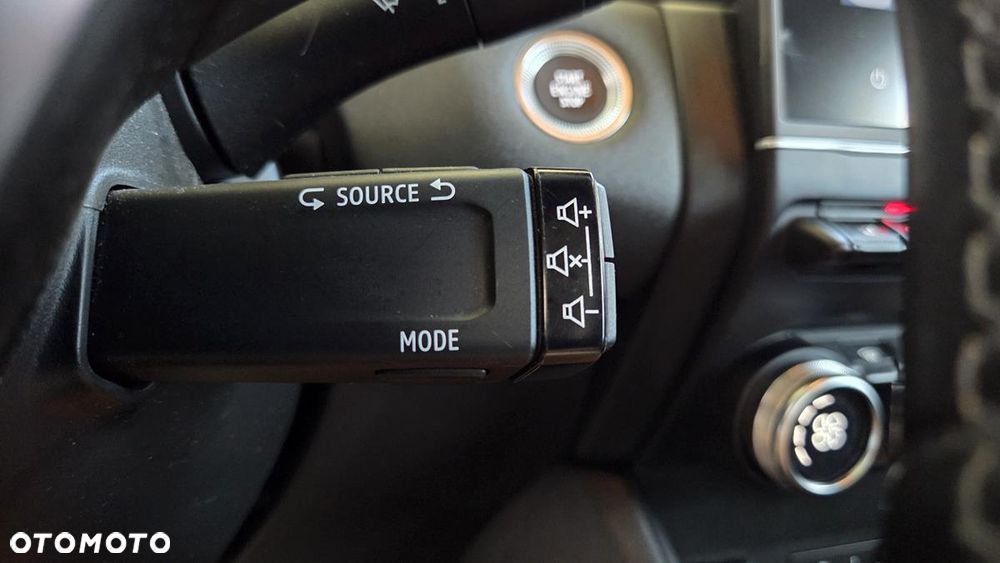 Renault Captur TCe Mild Hybrid 140 GPF TECHNO - 34