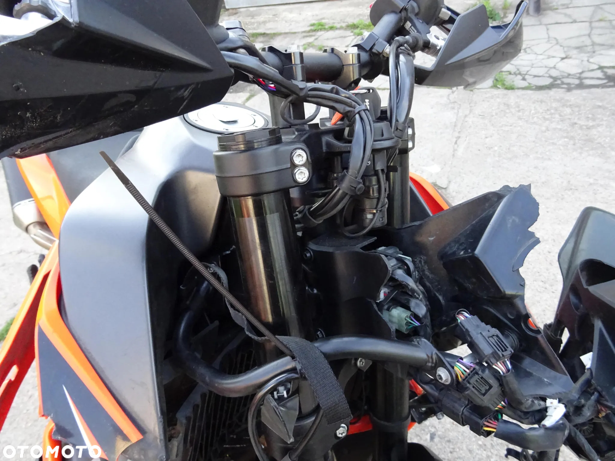 KTM Adventure - 11