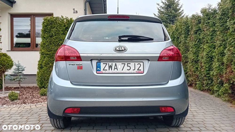 Kia Venga 1.6 Business Line - 13