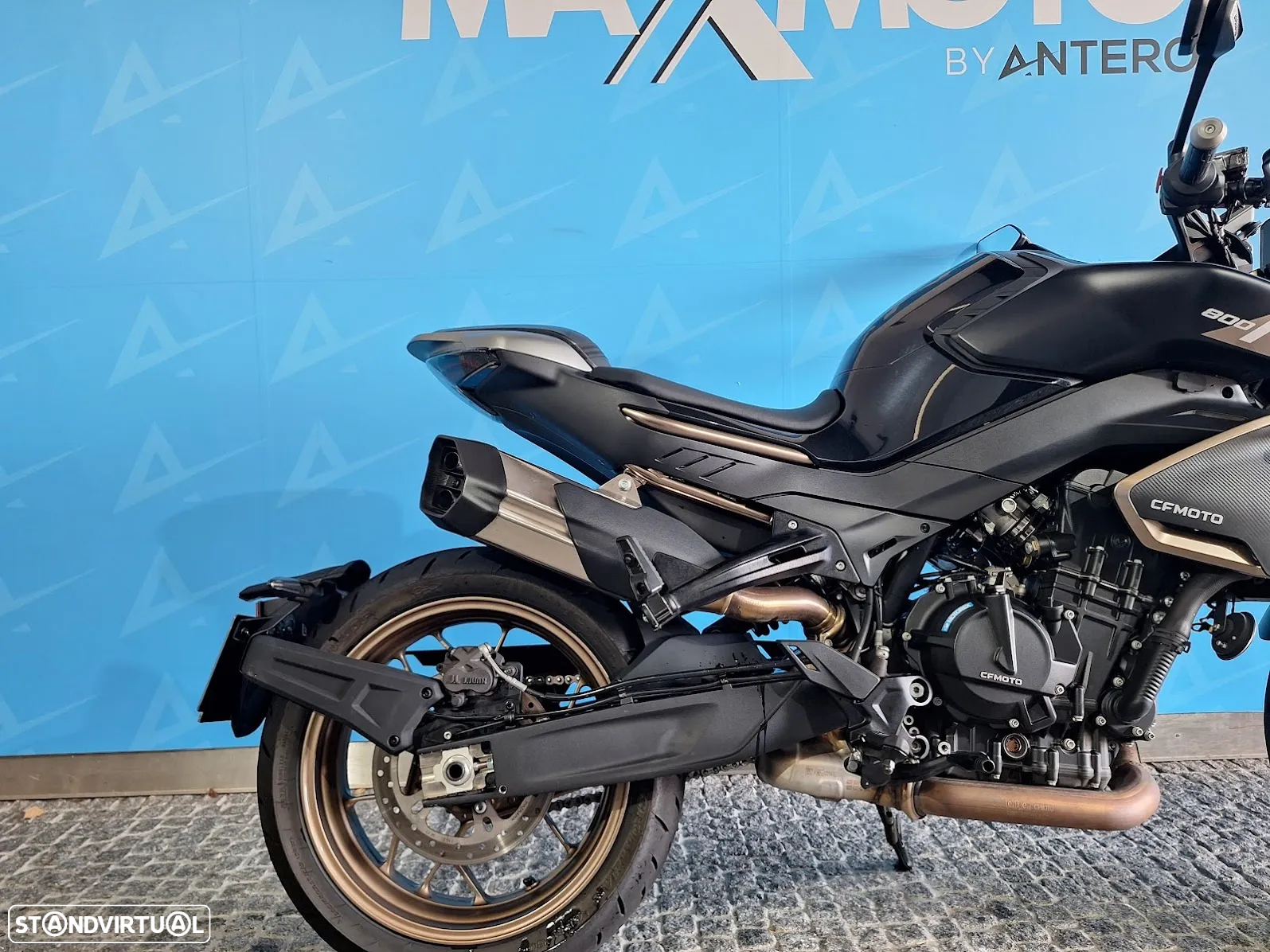 CF Moto 800NK - 4