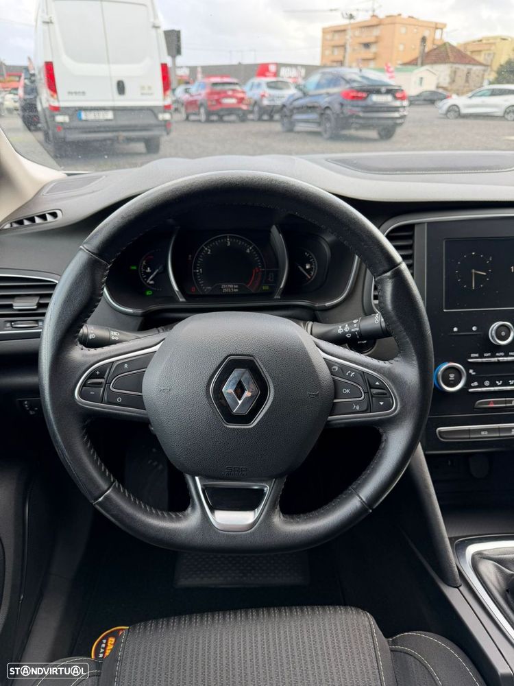 Renault Mégane 1.5 dCi Confort SS - 23