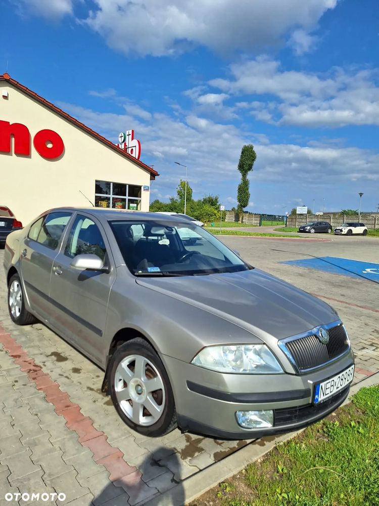 Skoda Octavia II Ambiente - 1