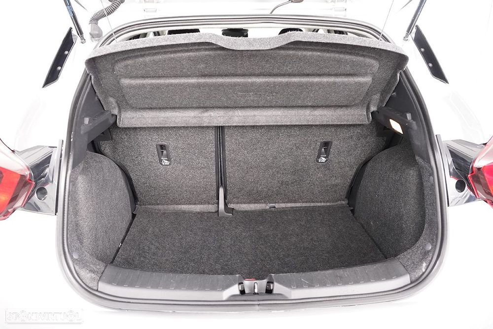 Nissan Micra 1.0 IG-T N-Design Black CVT - 21