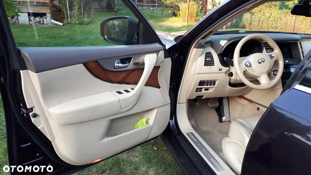 Infiniti FX FX30d S Premium - 14