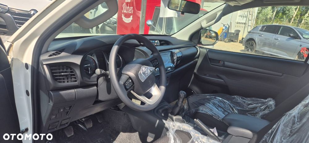 Toyota Hilux 2.4 D-4D Single Cab DLX 4x4 - 14