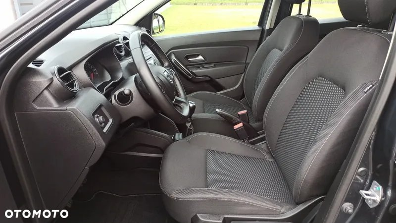 Dacia Duster 1.6 16V 4x2 Laureate - 24