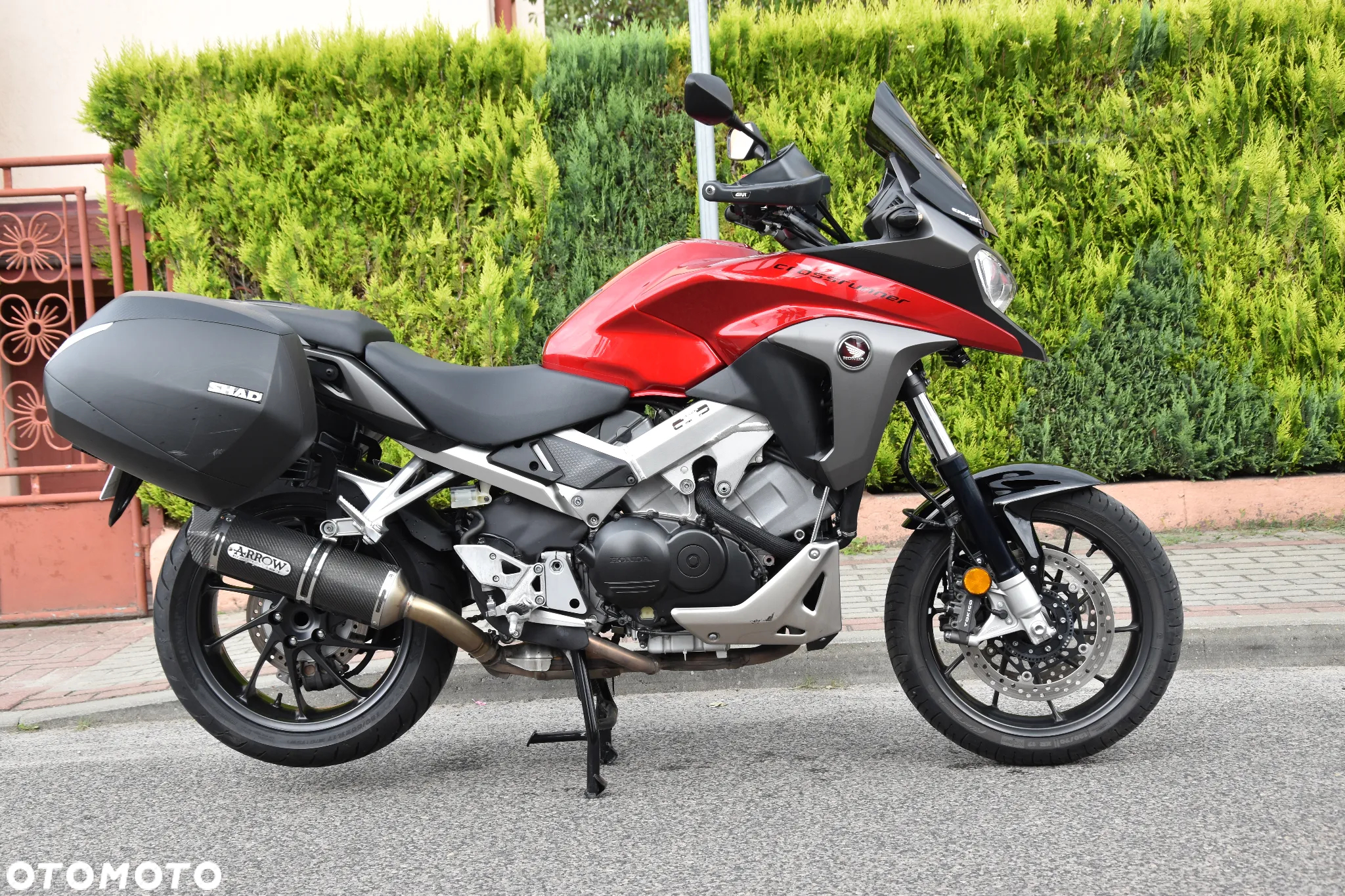 Honda VFR - 2