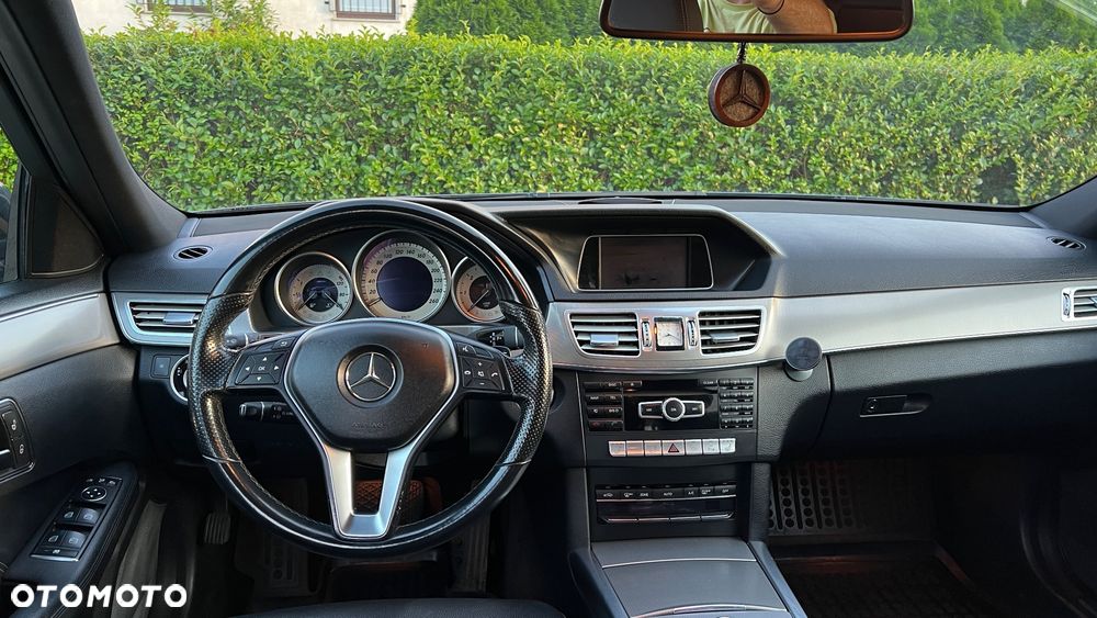 Mercedes-Benz Klasa E 200 BlueTEC 7G-TRONIC Avantgarde - 14