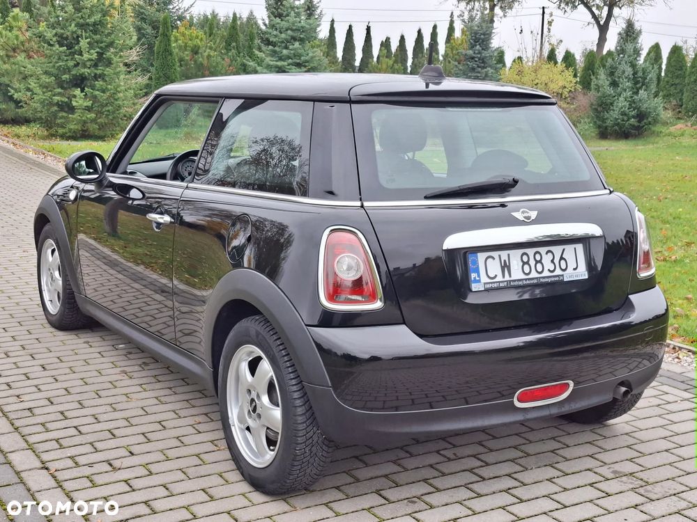 MINI ONE - 9