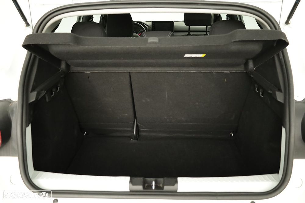 Dacia Sandero 1.0 TCe Expression CVT - 22