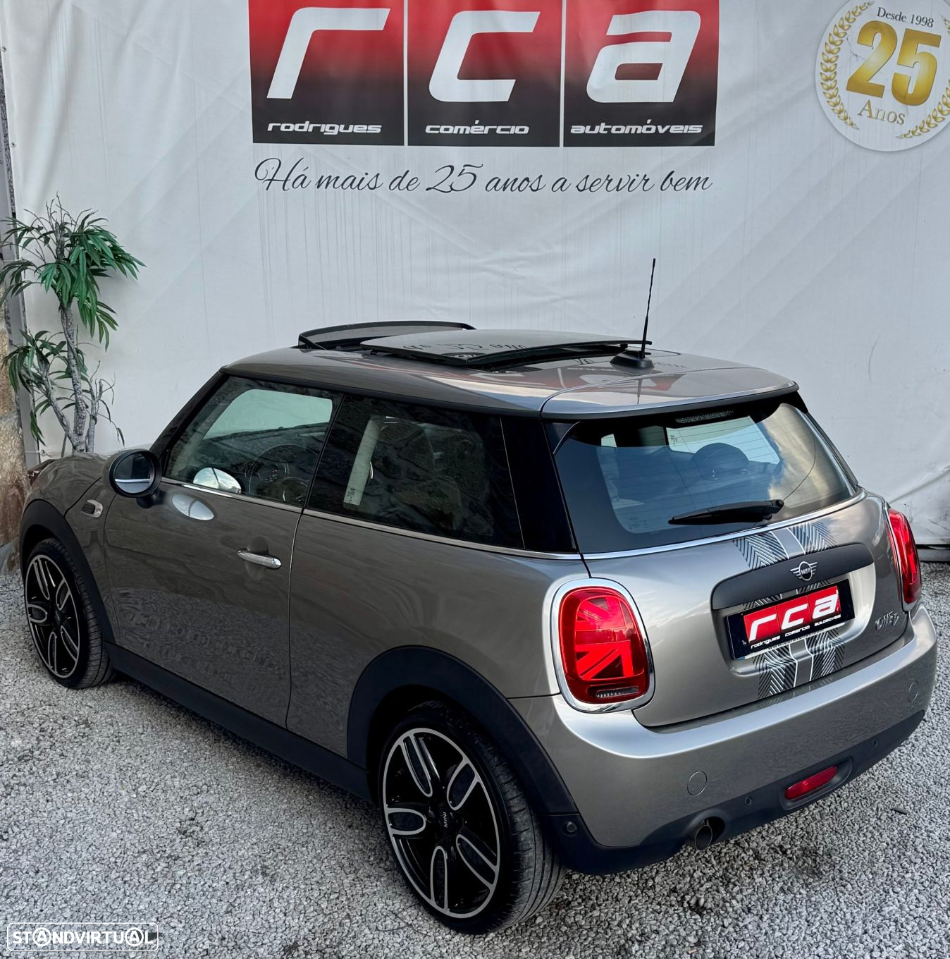 MINI 3 Portas - 27